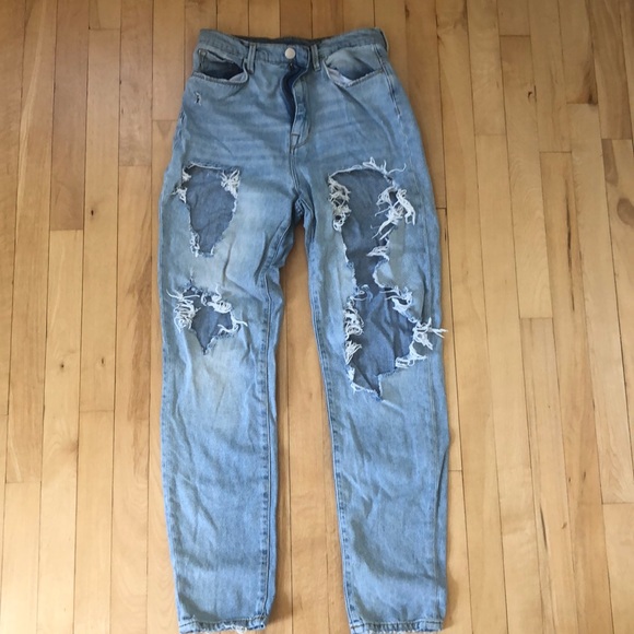 UO Ripped Lightwash Jeans - Picture 1 of 2